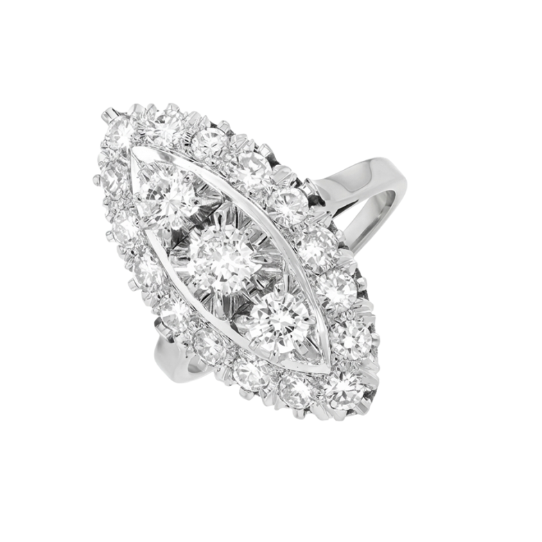 Acheter Bague vintage diamants 1.77 carat or et platine 8.33g Comme neuf - 4800,00 € Bague vintage diamants 1.77 carat or et platine 8.33g Comme neuf - reconditionné disponible sur Gemme Les Bijoux